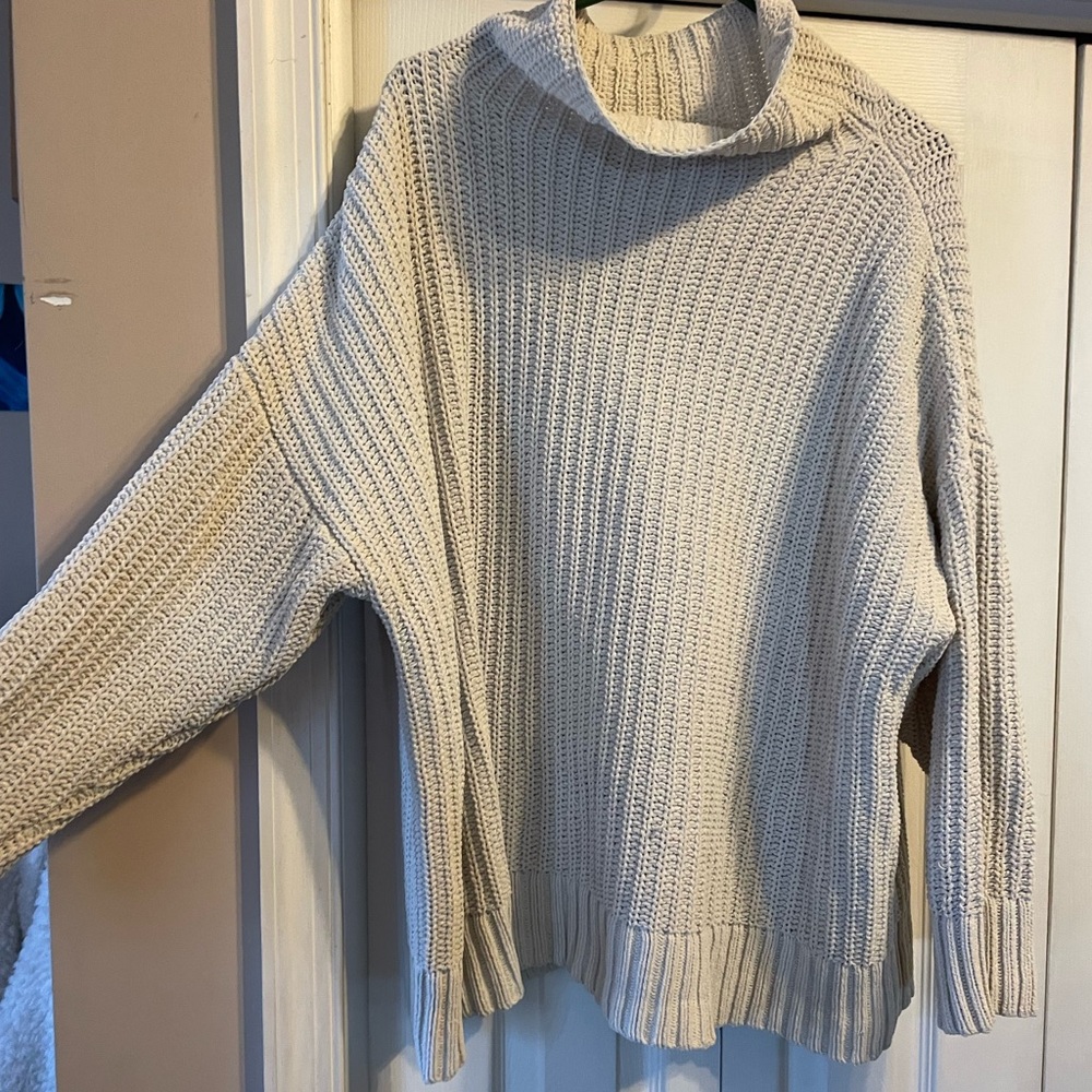 Aerie Off-White Textured Knit Top